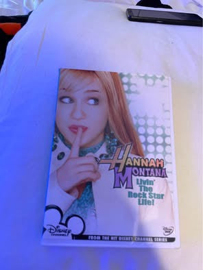 Pre-Owned Hannah Montana: Livin' The Rock Star Life dvd